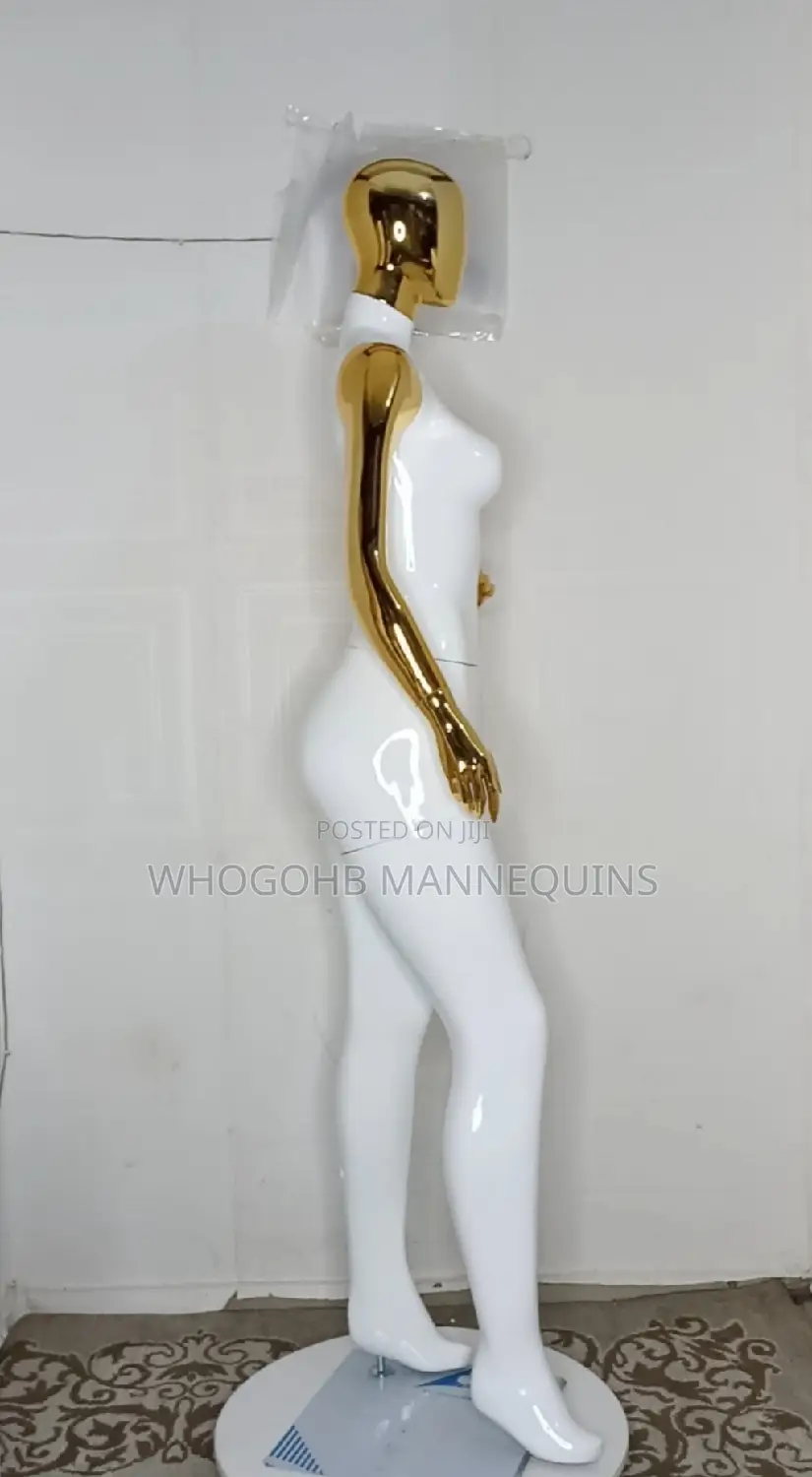 Full Fibreglass Female Mannequin White Gold Sz 12 Hand on Waist