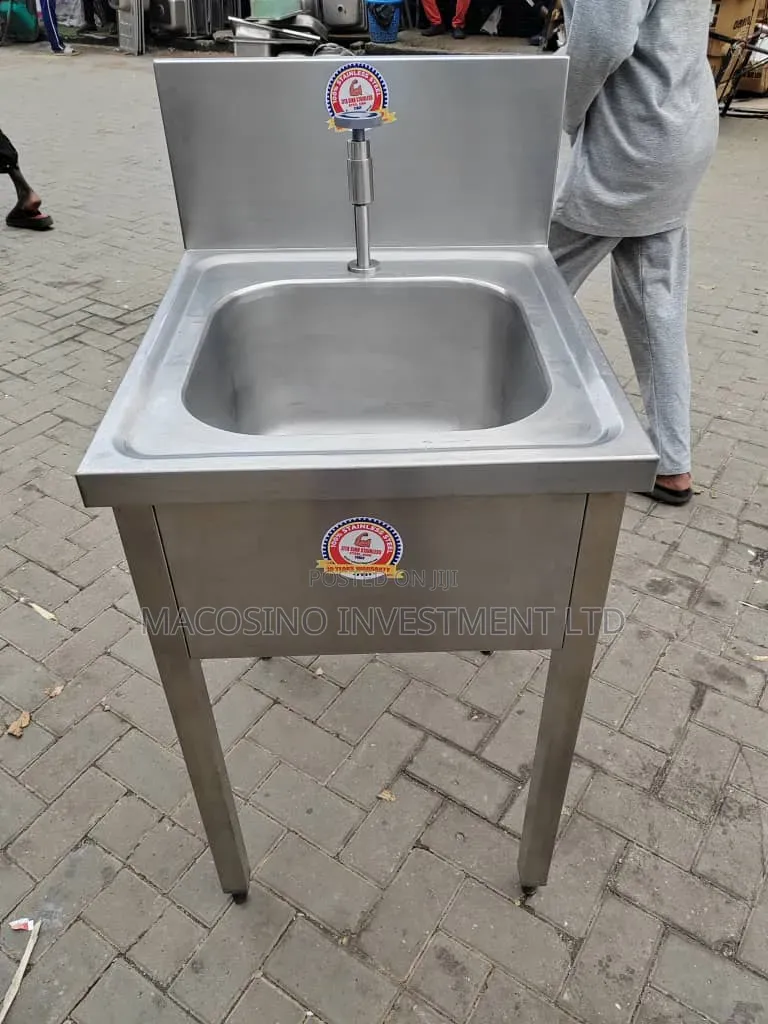 Stainless Steel Pedallied Sink
