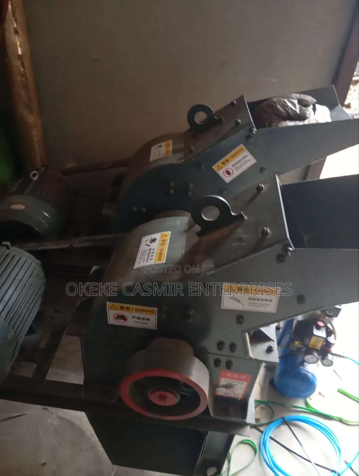 Hammer Stone Crushing Machine
