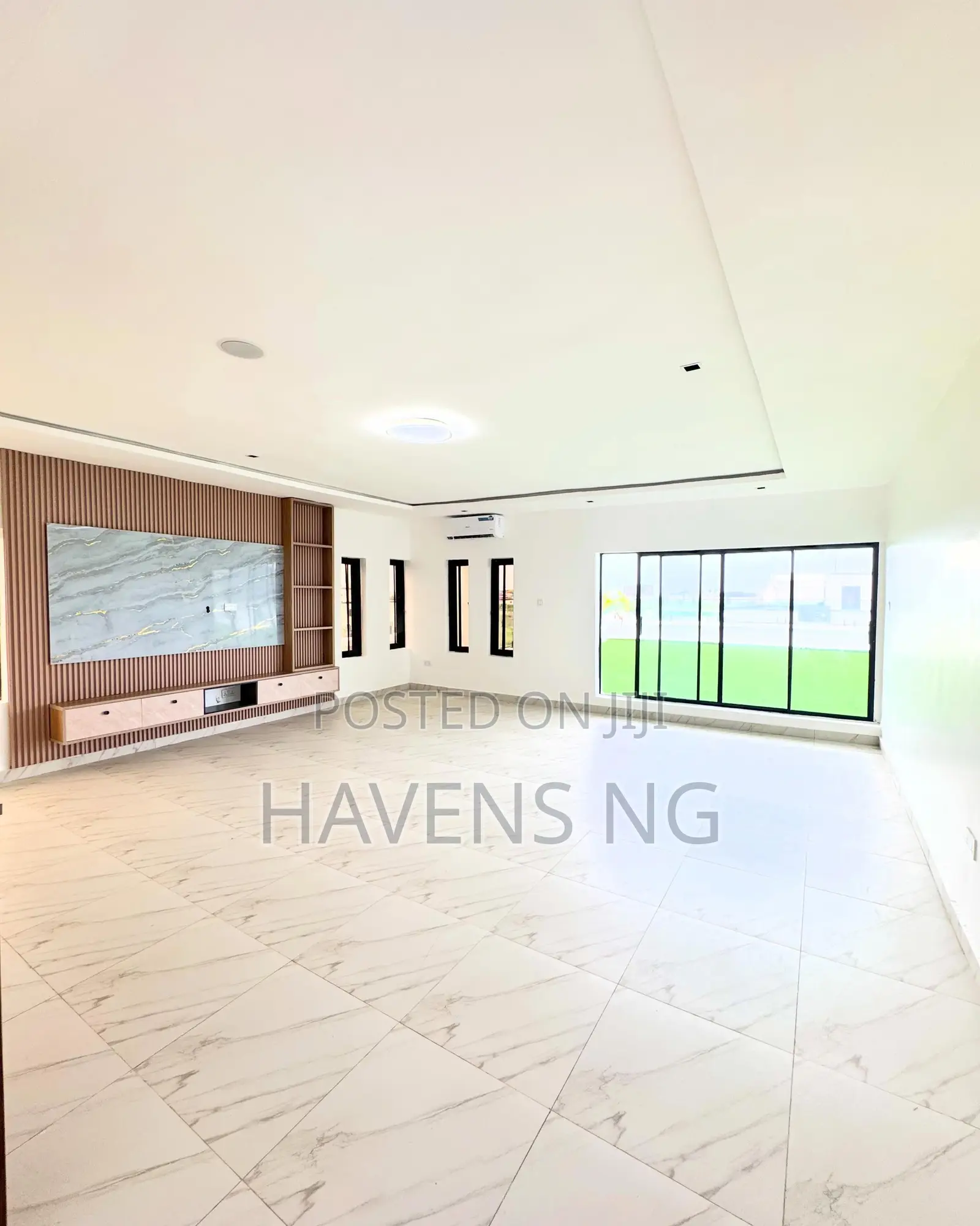 6bdrm Duplex in Lekki Phase 2 for sale