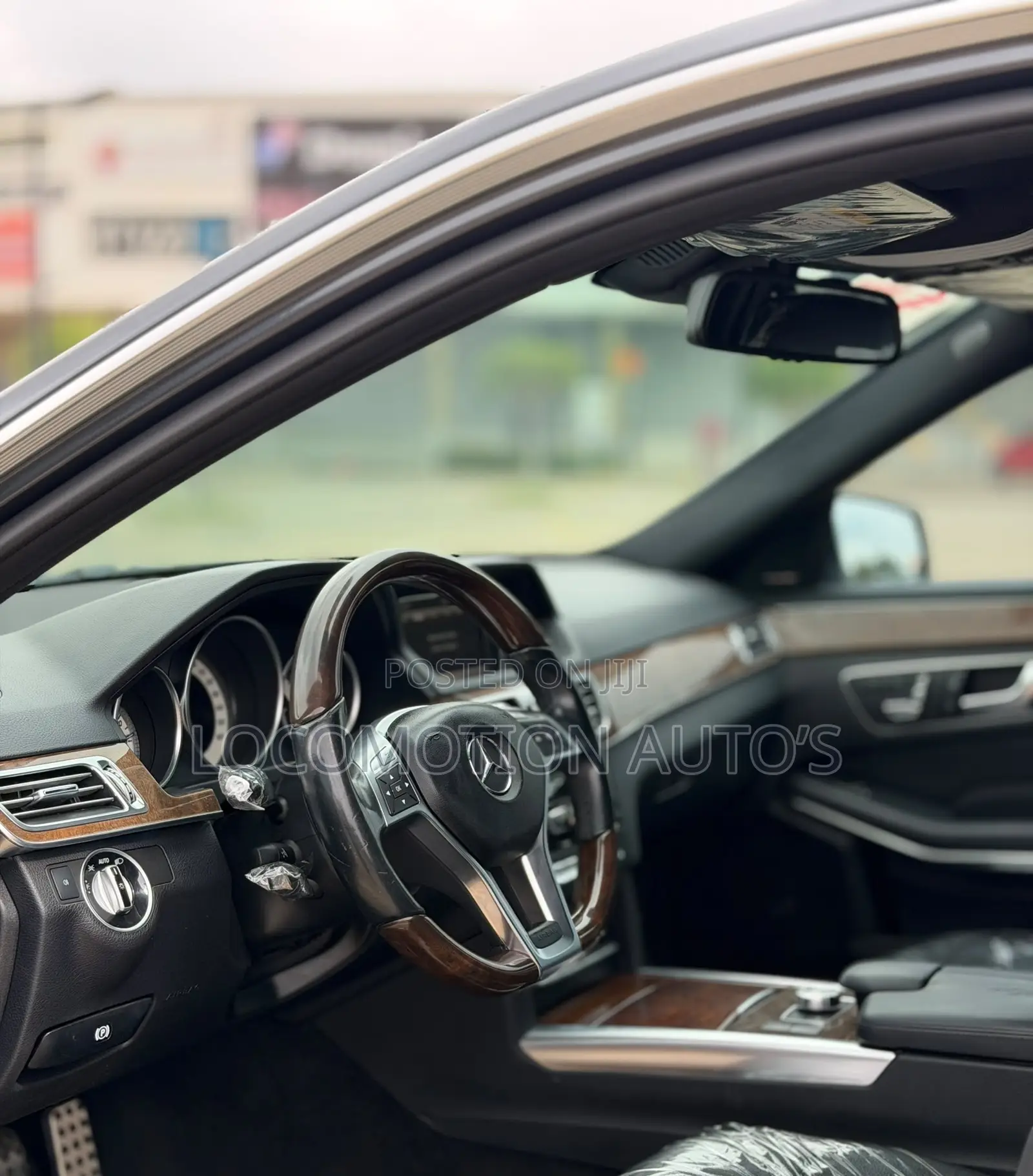 Mercedes-Benz E350 Base 4Matic Sedan AWD (3.5L 6cyl 7A) 2015 Black