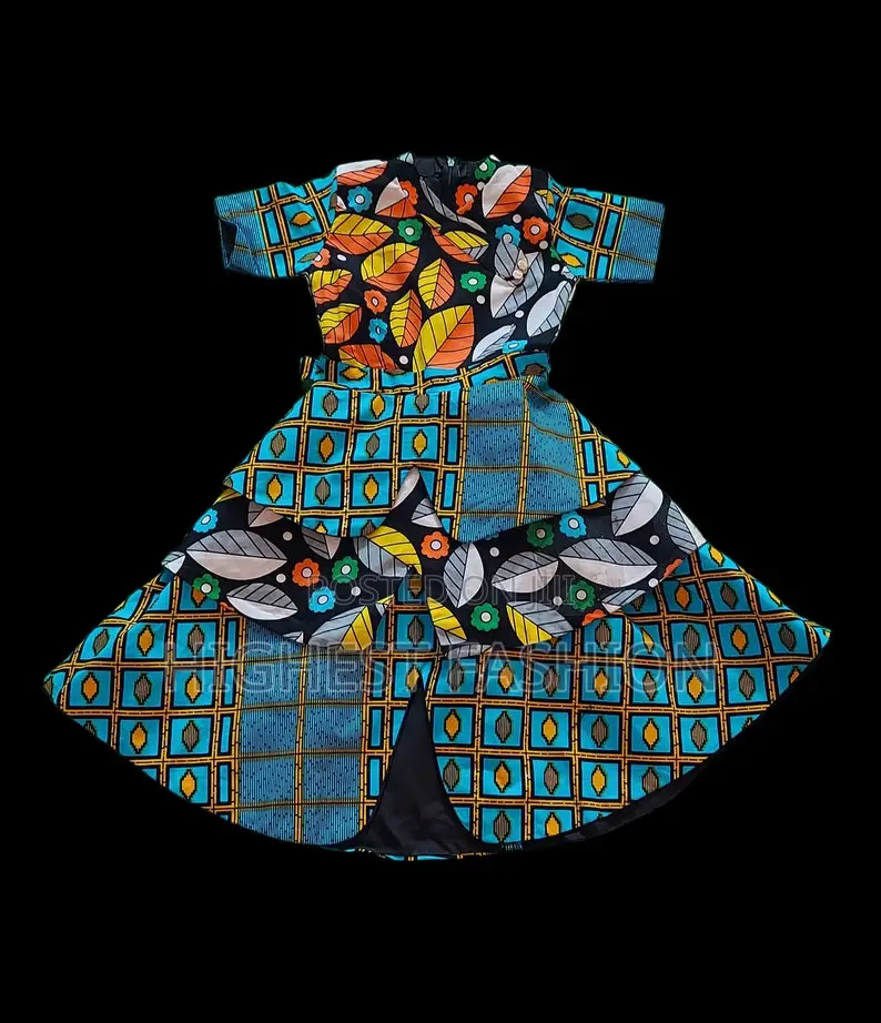 Vibrant African Print, Geometric Leaf Pattern.