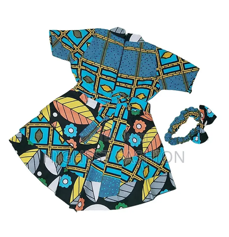 Vibrant African Print, Geometric Leaf Pattern.
