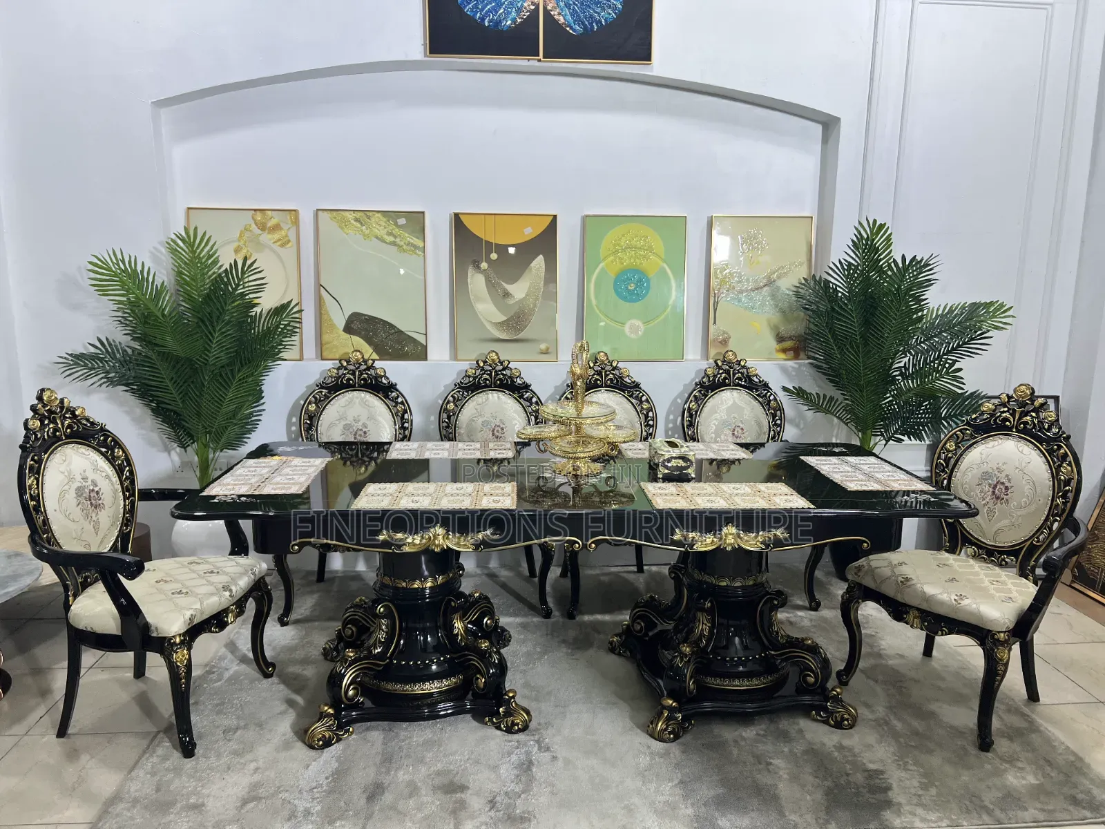 Monarch Grand Dining Set