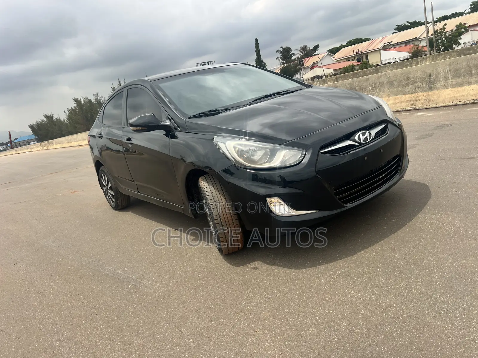 Hyundai Accent 2012 Black