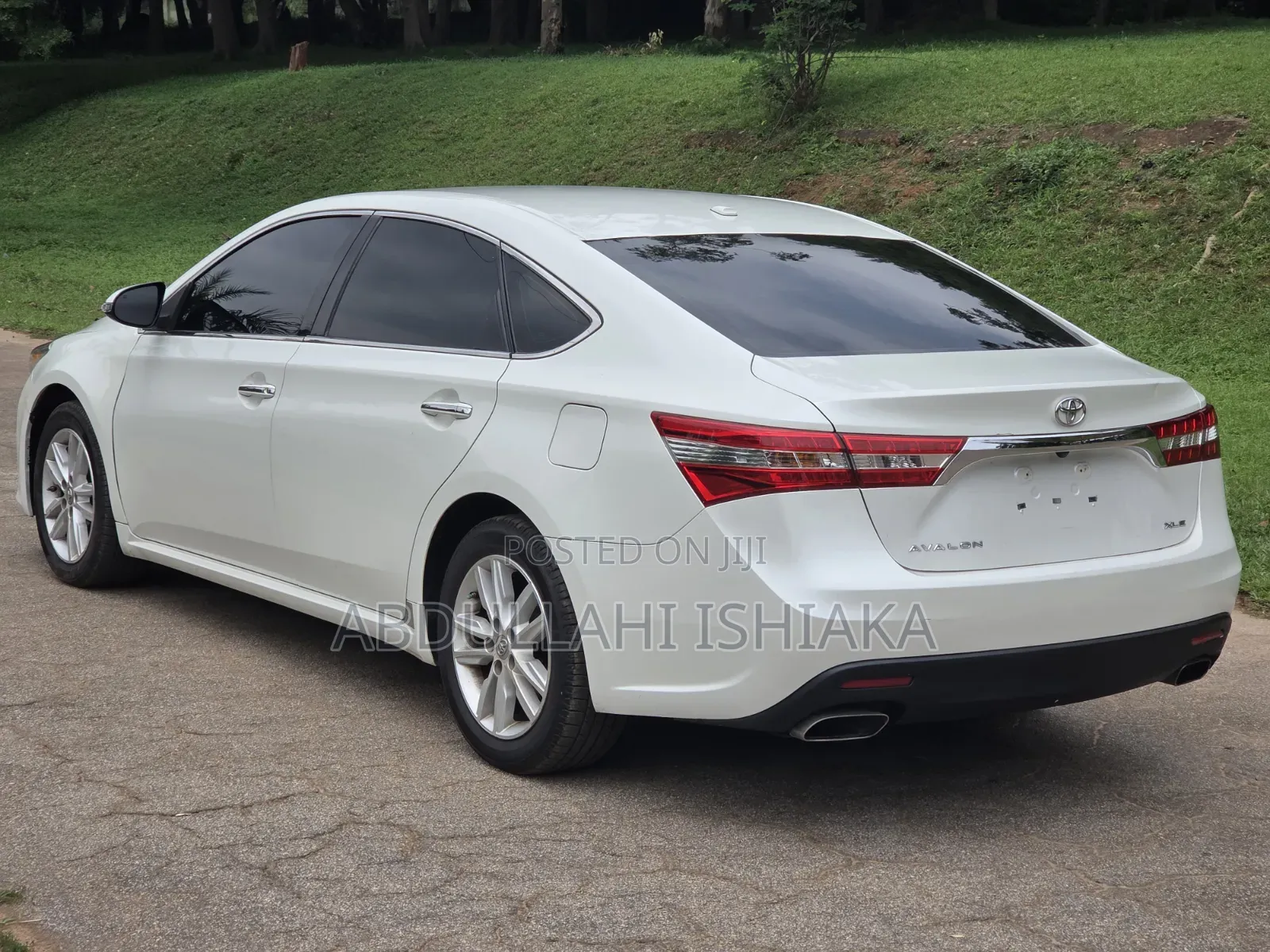 Toyota Avalon 2015 White