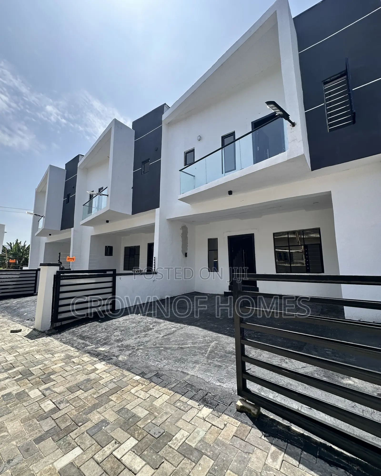 4bdrm Duplex in Atlantic Nominee, Abraham Adesanya Estate for sale