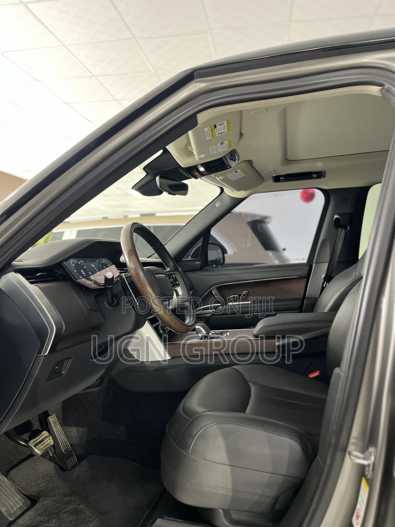 Land Rover Range Rover Vogue 2021 Gray