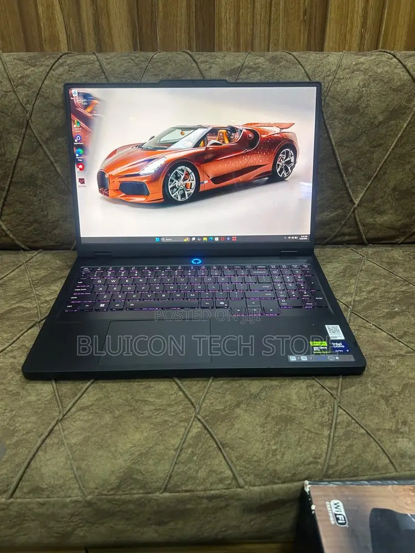 Laptop Lenovo Legion 5 32GB Intel Core Ultra 9 SSD 1T