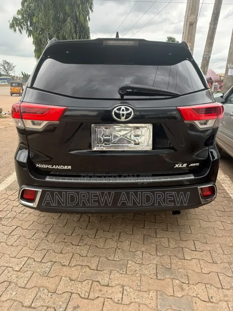 Toyota Highlander 2017 Black
