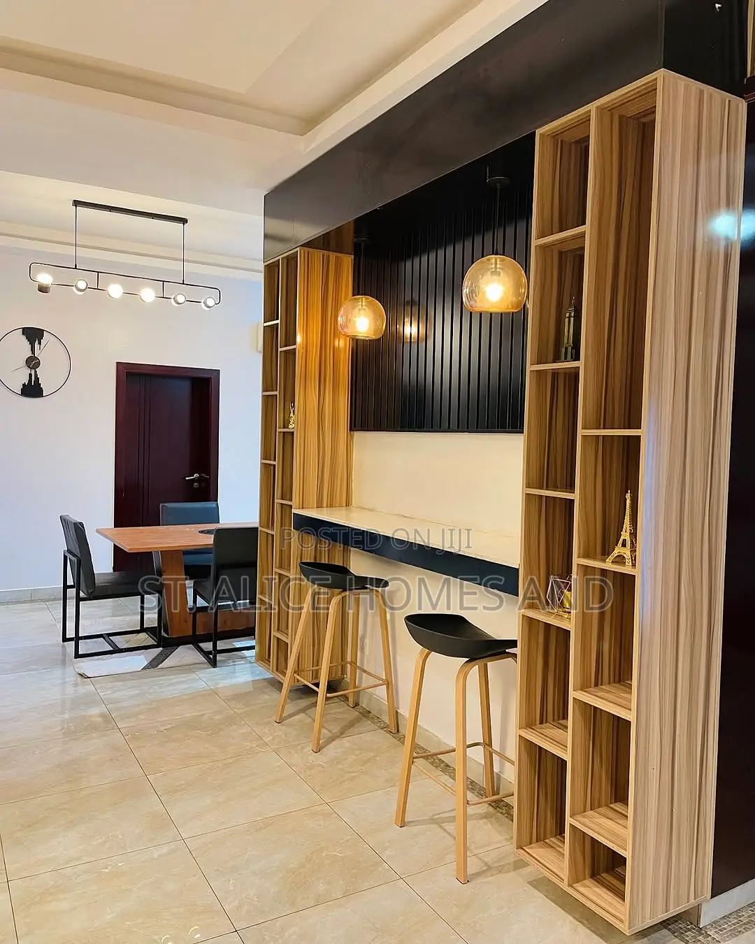 Bluhairv Residence Berlin Executive Suite 3 Bedroom Apartment, Katampe