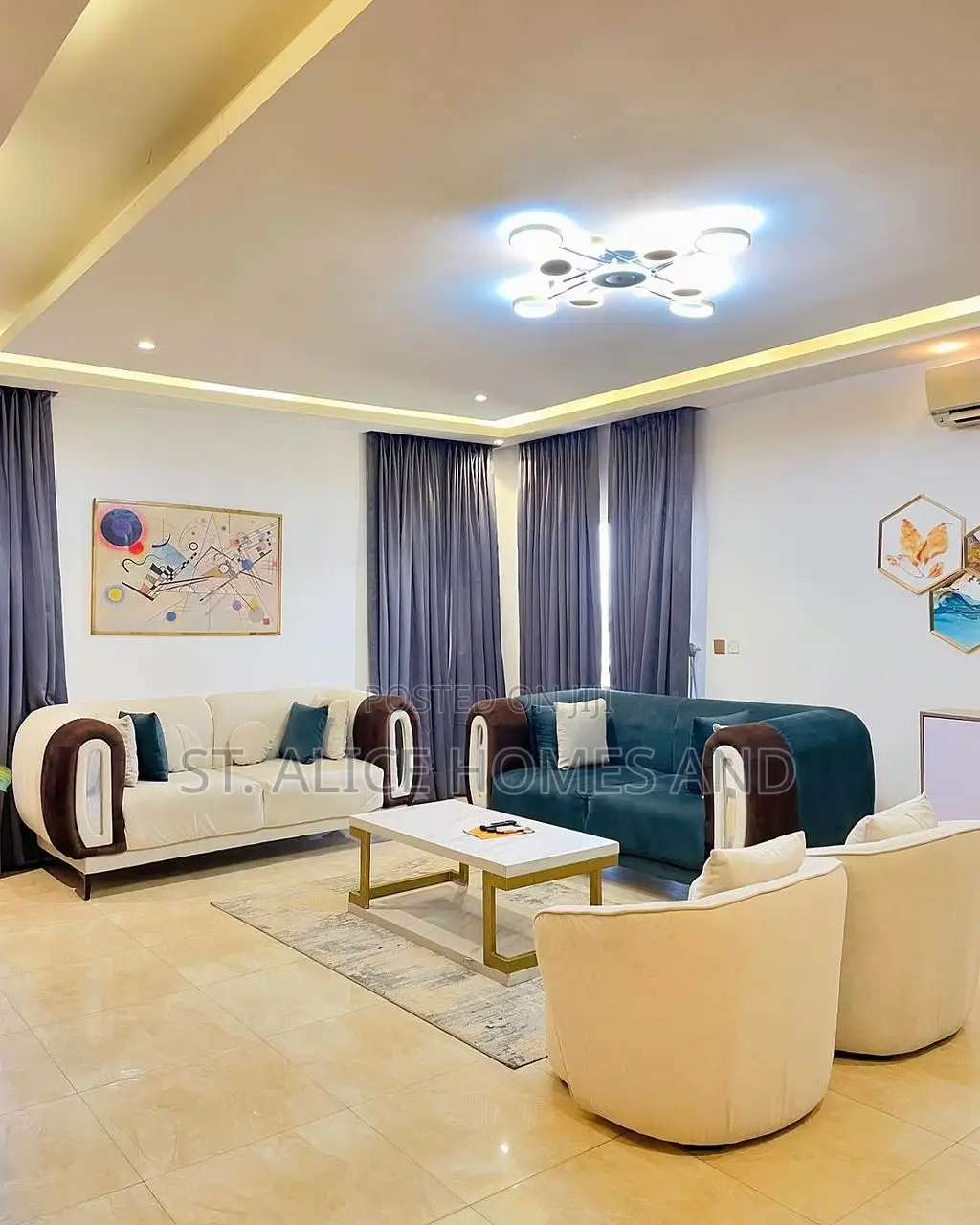 Bluhairv Residence Berlin Executive Suite 3 Bedroom Apartment, Katampe