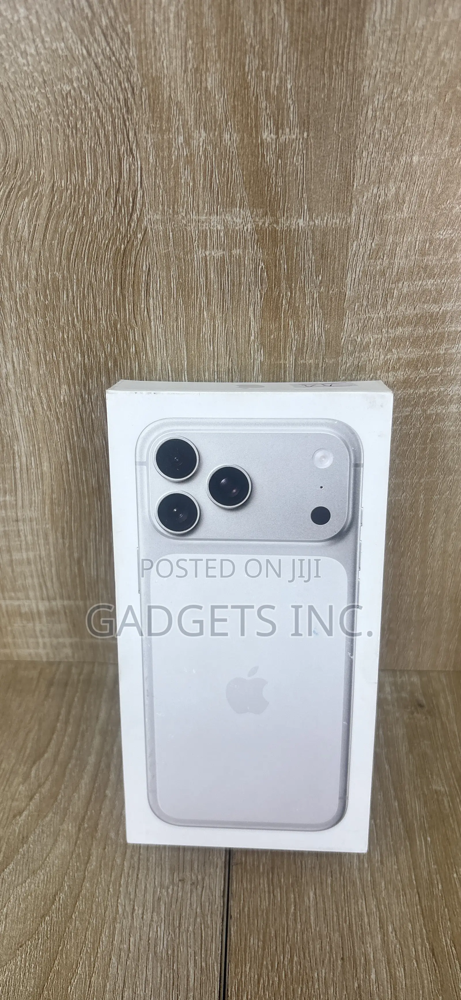 New Apple iPhone 17 Pro Max 256 GB Silver