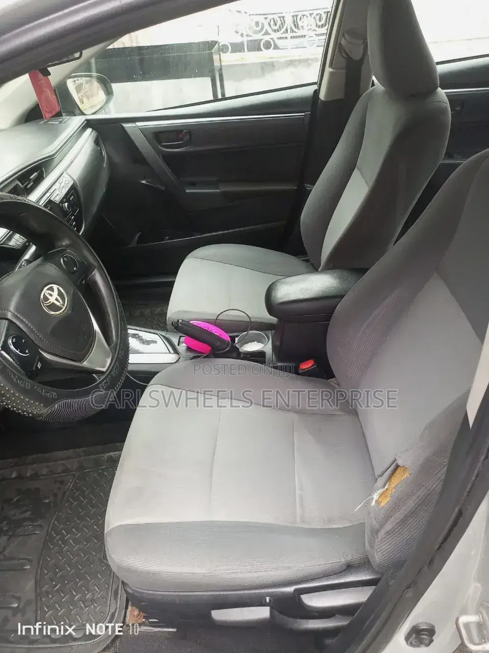 Toyota Corolla 2015 Silver