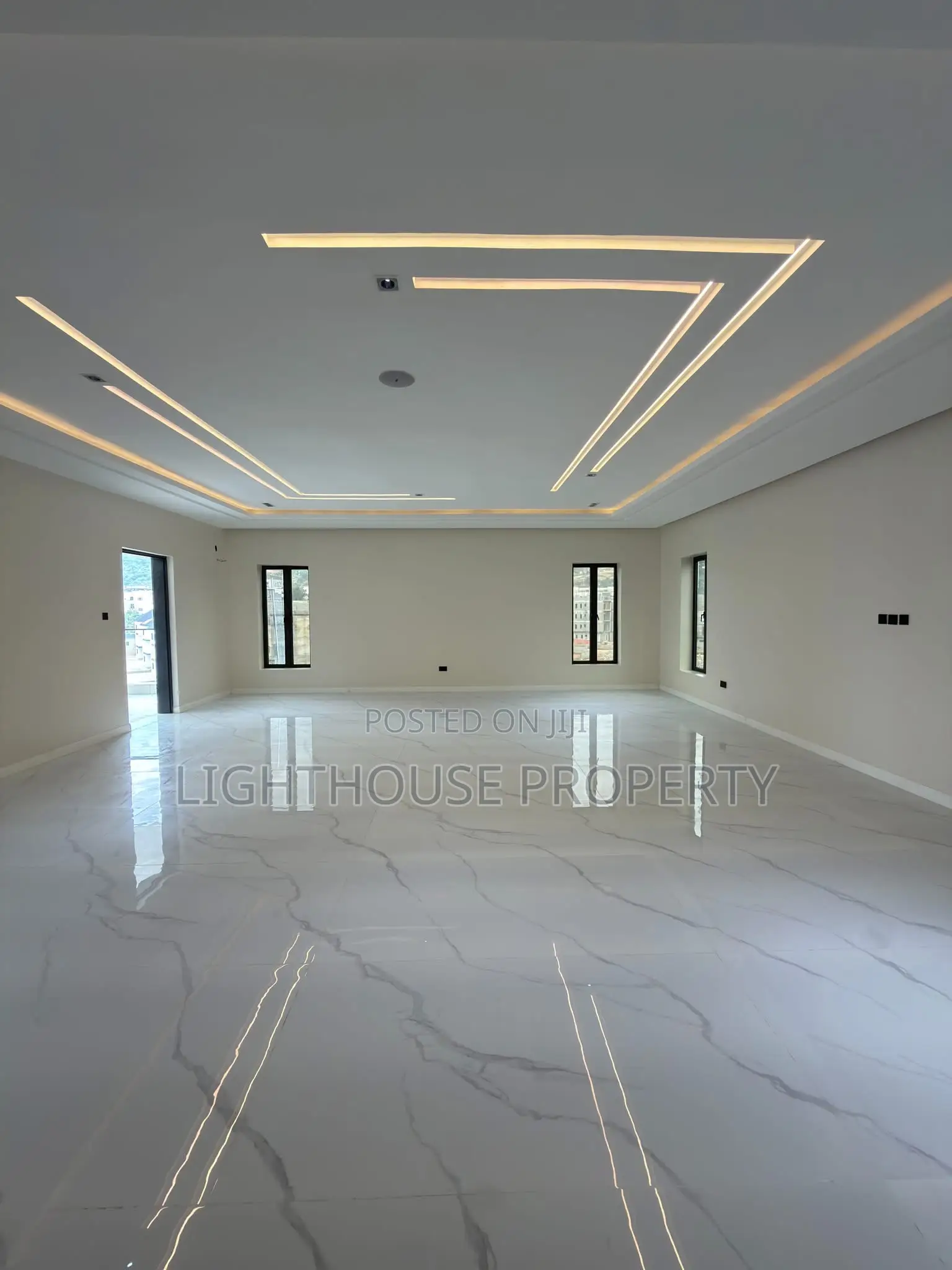 6bdrm Duplex in Katampe Extension for sale