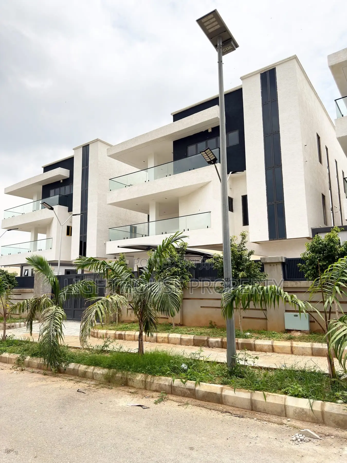 6bdrm Duplex in Katampe Extension for sale