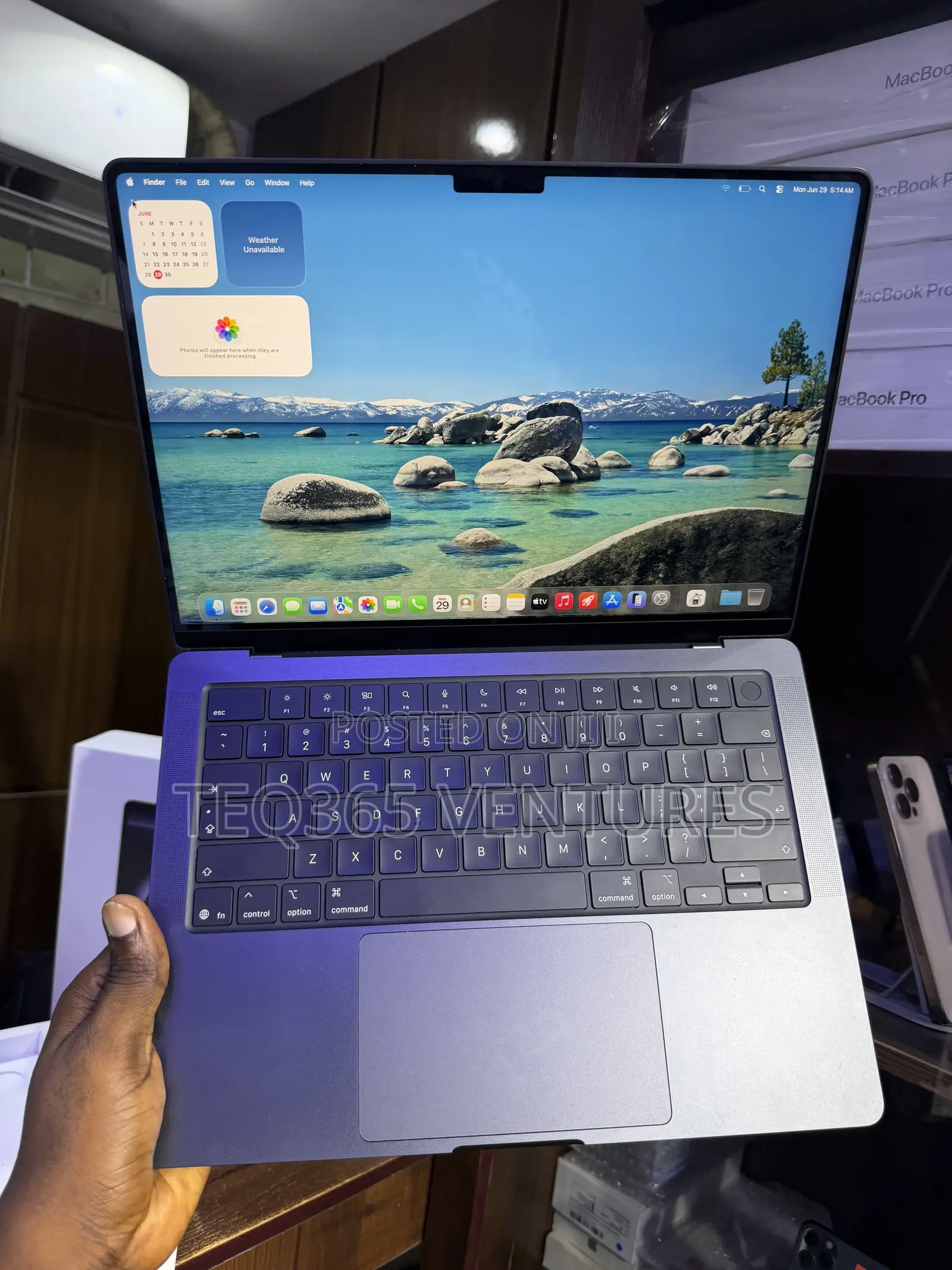 New Laptop Apple MacBook Pro 24GB Apple M5 Pro SSD 1T