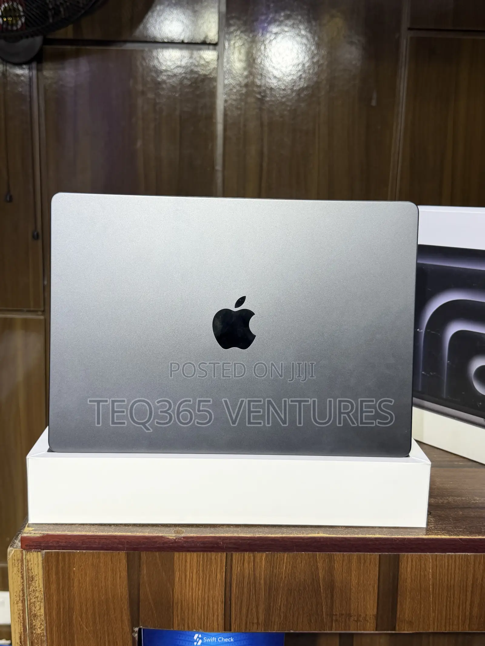New Laptop Apple MacBook Pro 24GB Apple M5 Pro SSD 1T