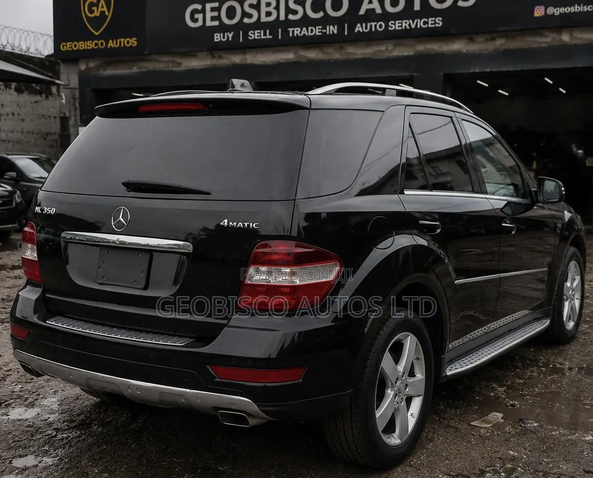 Mercedes-Benz M Class 2010 Black