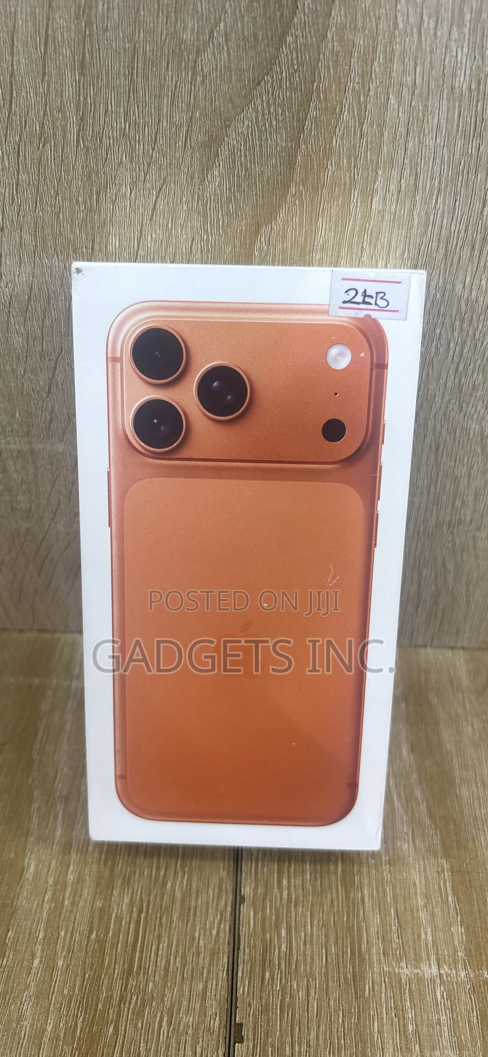 New Apple iPhone 17 Pro Max 2 TB Orange