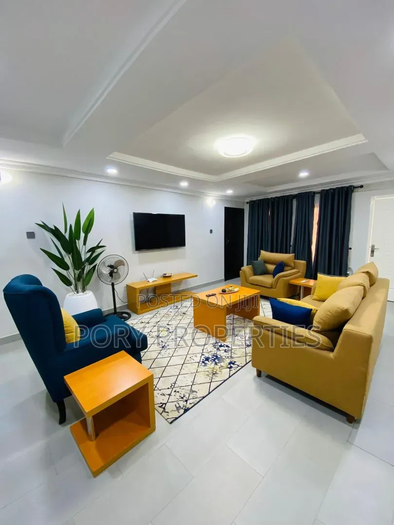 Furnished 20bdrm Duplex in Adeyi, Old Bodija for sale