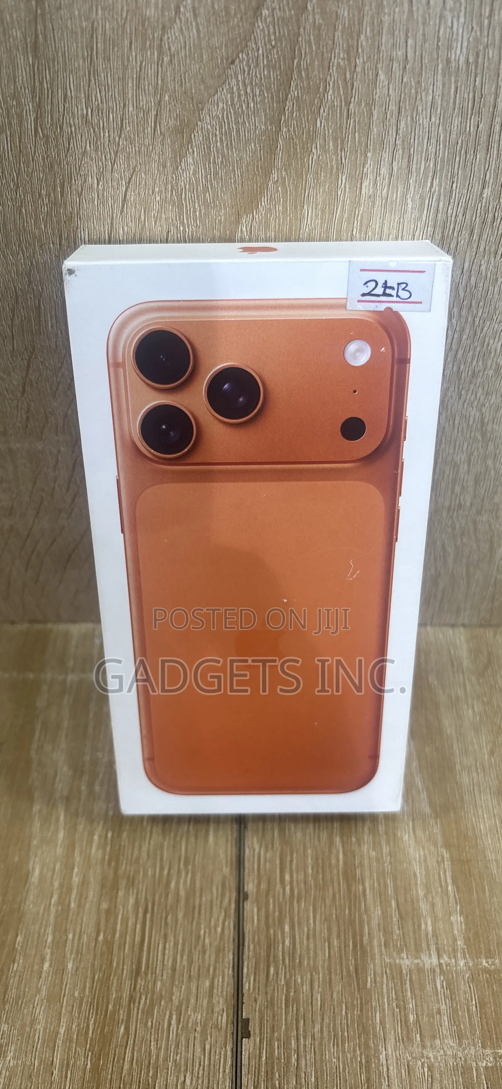 New Apple iPhone 17 Pro Max 2 TB Orange