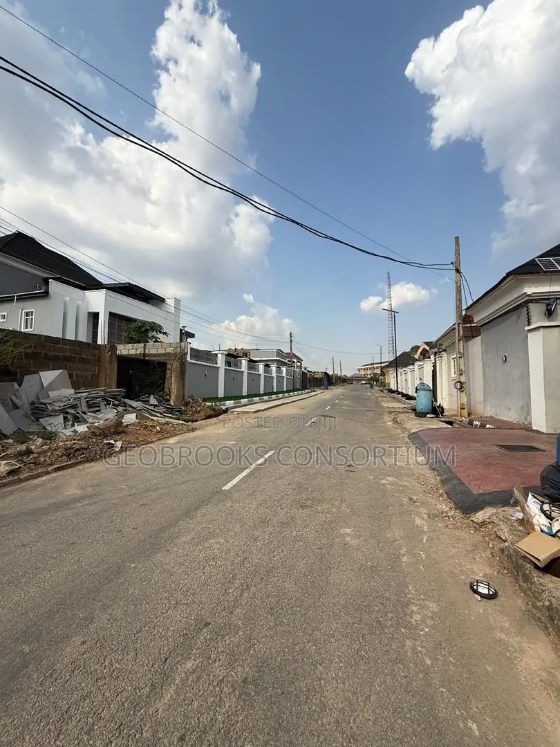 Premium 798sqm Dry Land in Kolapo Ishola Gra, Akobo
