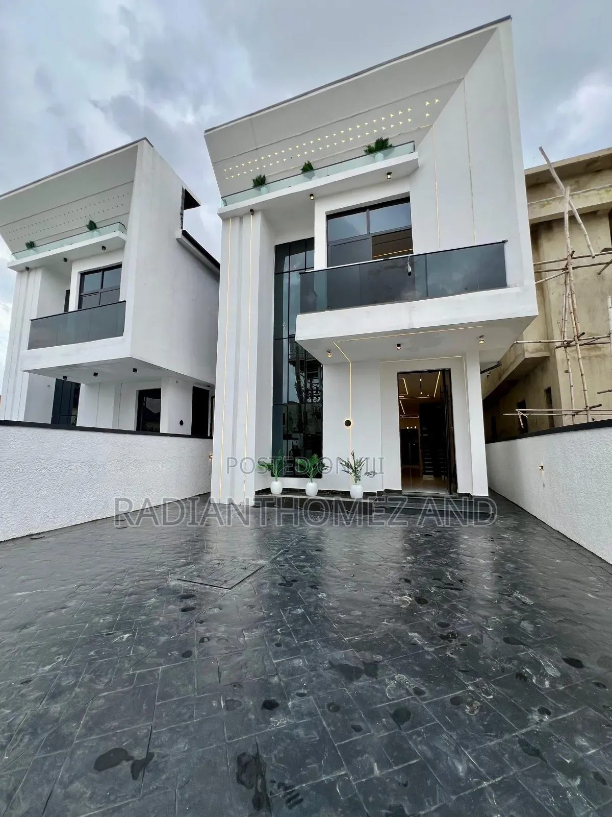 5bdrm Duplex in Vgc, Lekki for sale