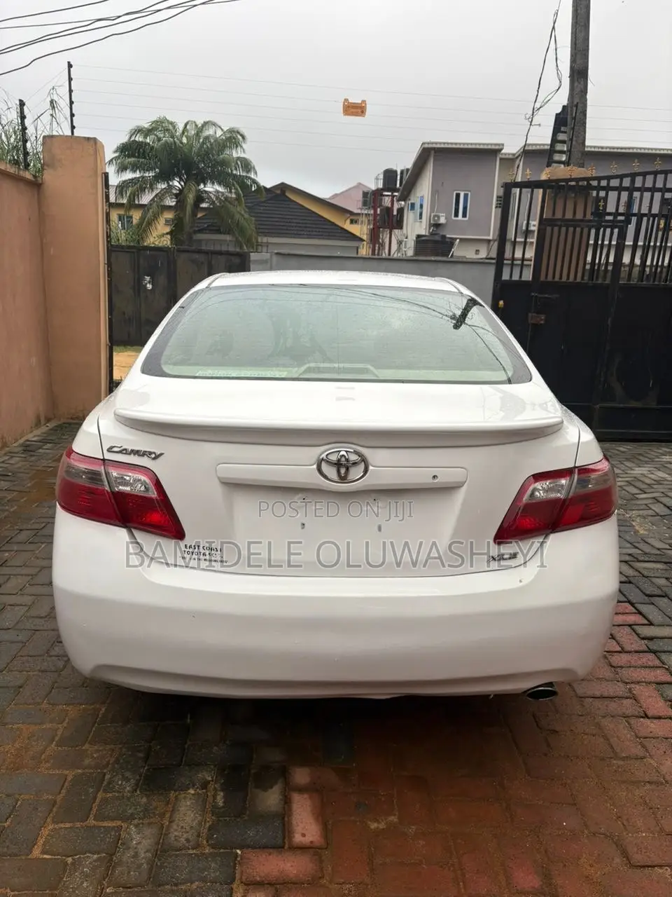 Toyota Camry XLE 4dr Sedan (2.4 4cyl 5A) 2008 White