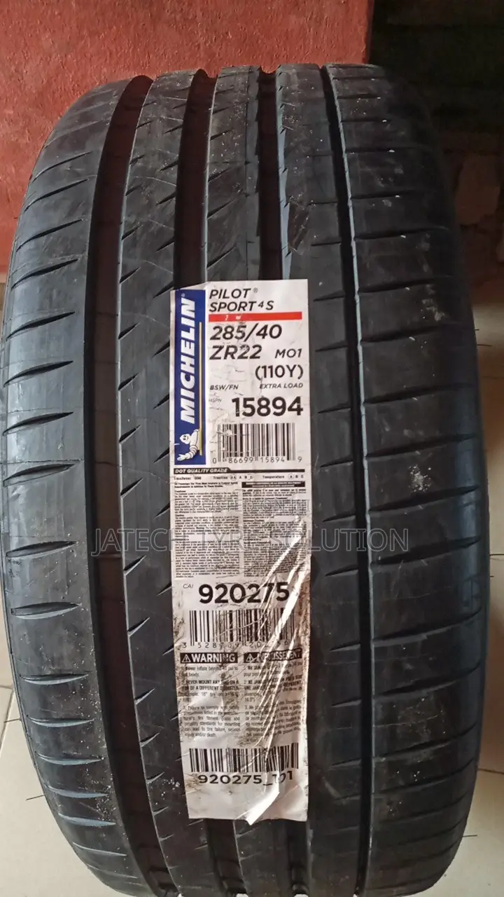 285/40/22 Michelin Pilot Sport 4s Tyre