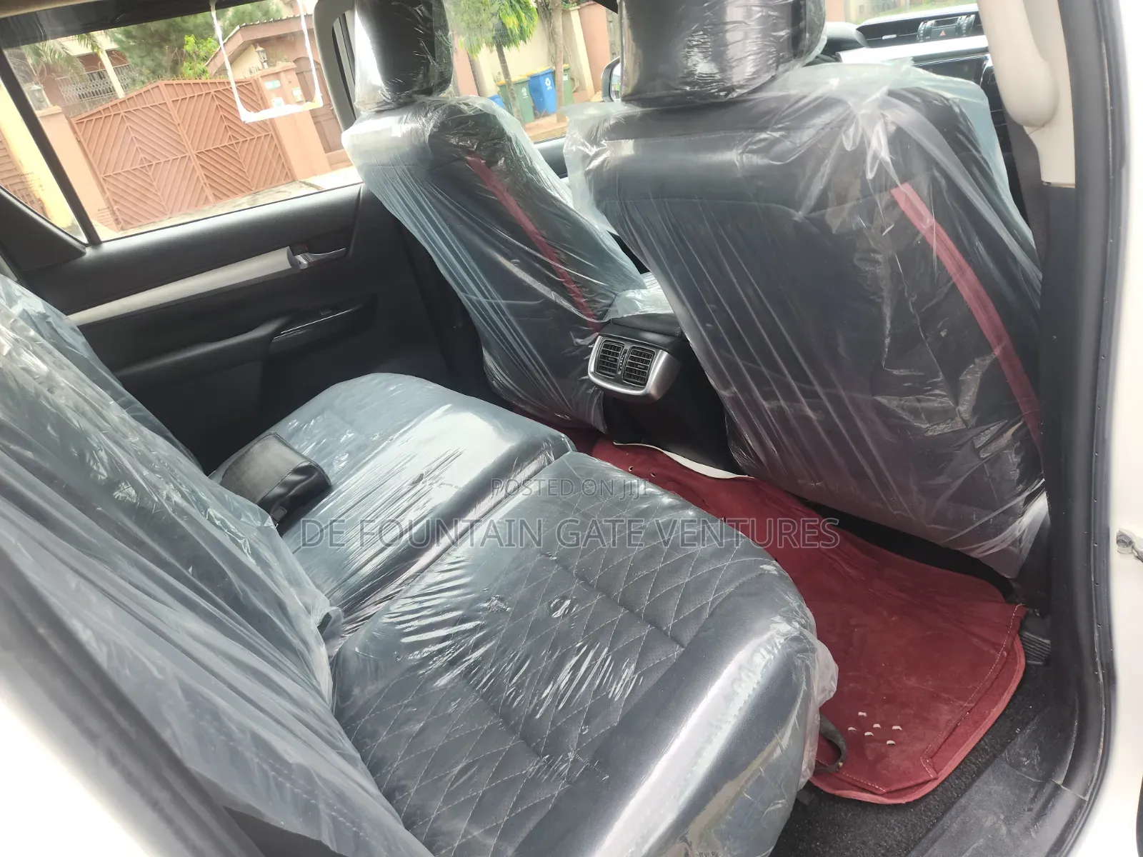 Toyota Hilux 2019 White