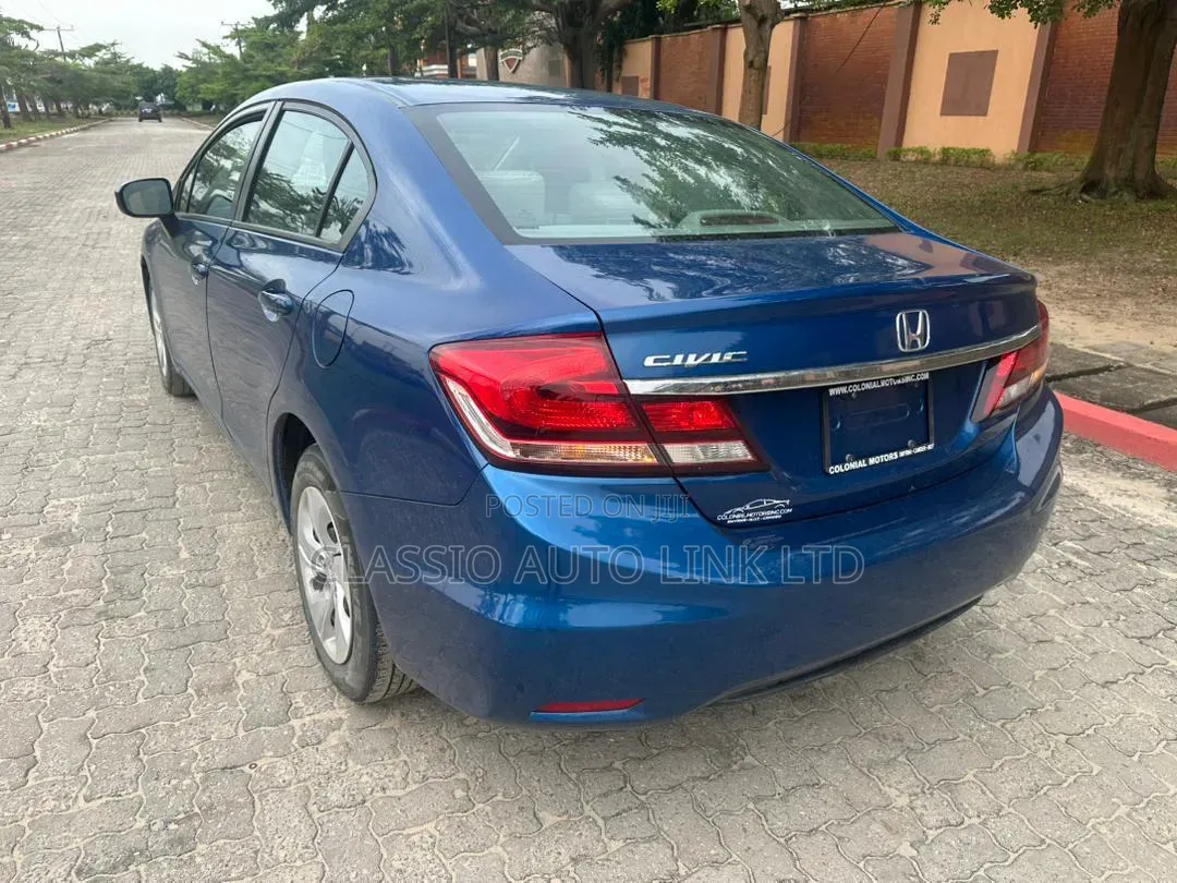 Honda Civic 2015 Blue