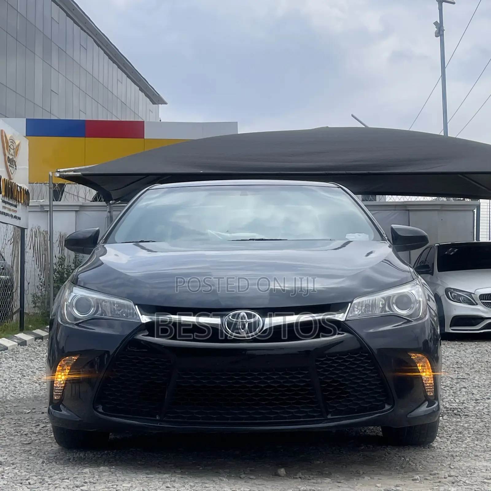 Toyota Camry SE 4dr Sedan (2.5L 4cyl 6A) 2016 Black