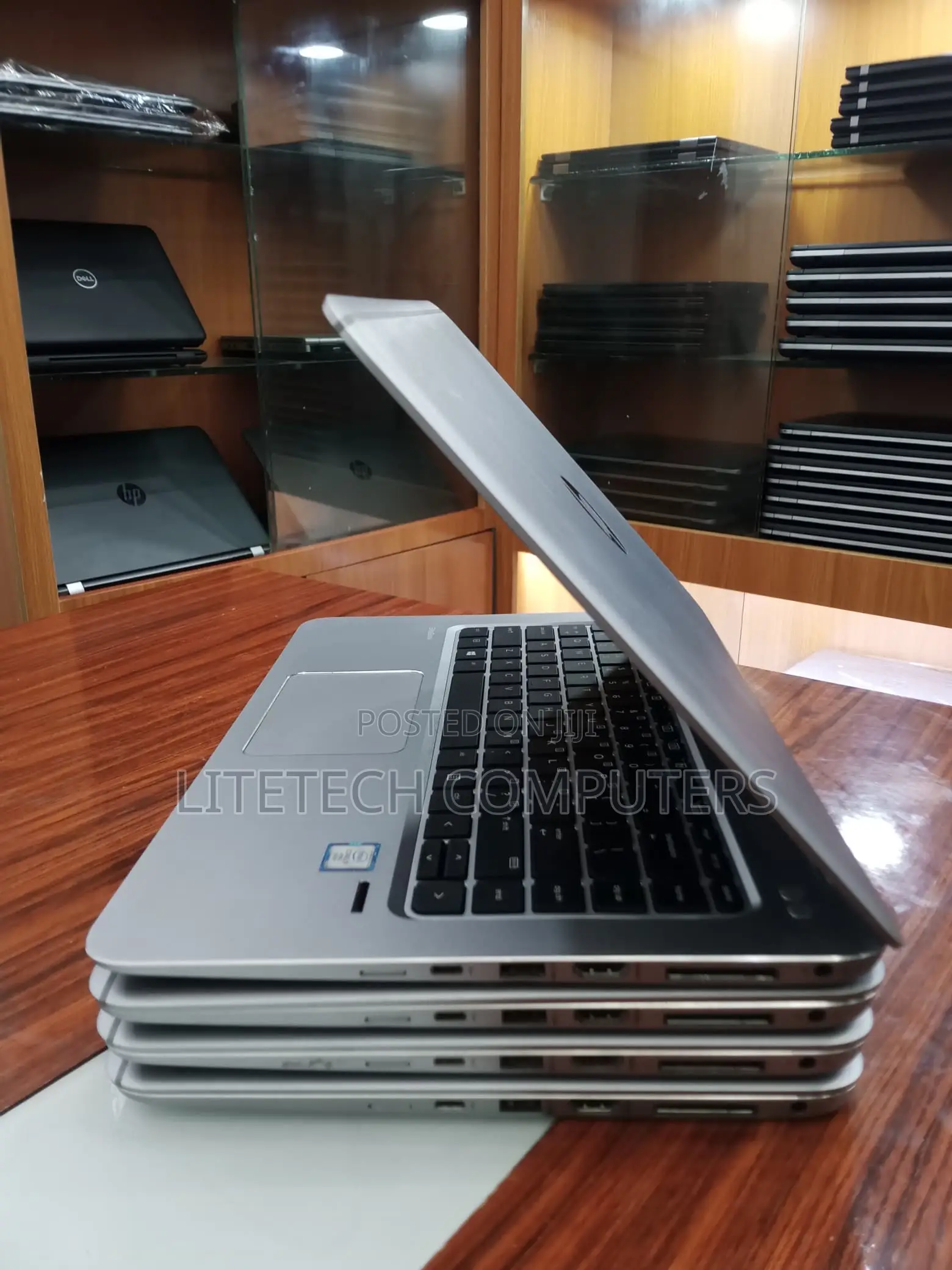 Laptop HP EliteBook 1040 G3 8GB Intel Core i7 SSHD (Hybrid) 256GB