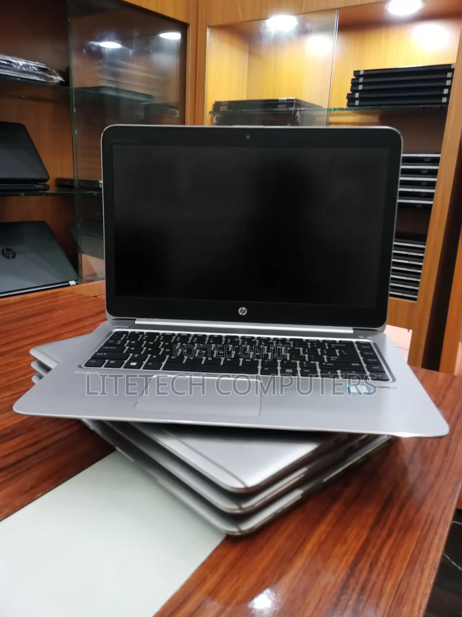 Laptop HP EliteBook 1040 G3 8GB Intel Core i7 SSHD (Hybrid) 256GB