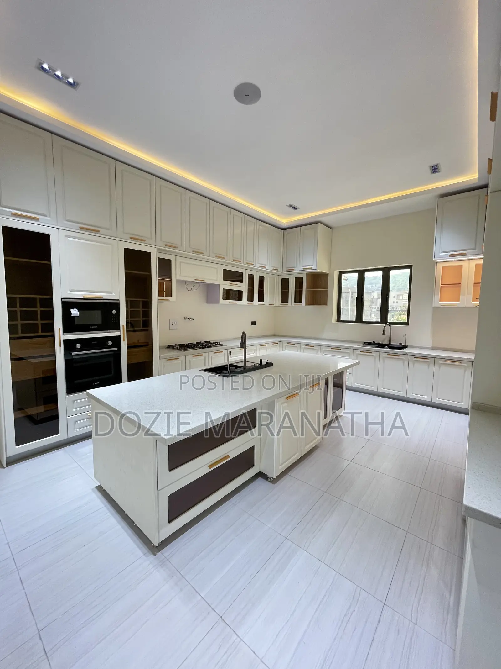 6bdrm House in Katampe Extension for sale