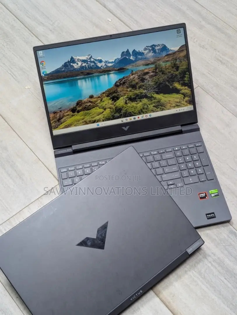Laptop HP Victus 15 16GB AMD Ryzen 5 SSD 1T