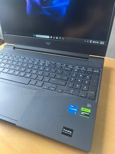 Laptop HP Victus 15 16GB AMD Ryzen 5 SSD 1T