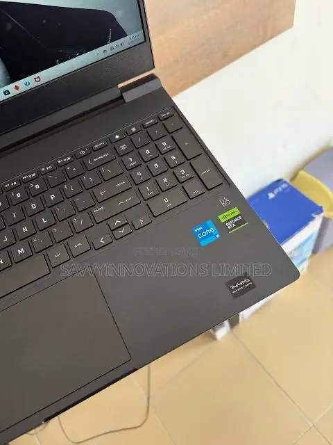 Laptop HP Victus 15 16GB AMD Ryzen 5 SSD 1T