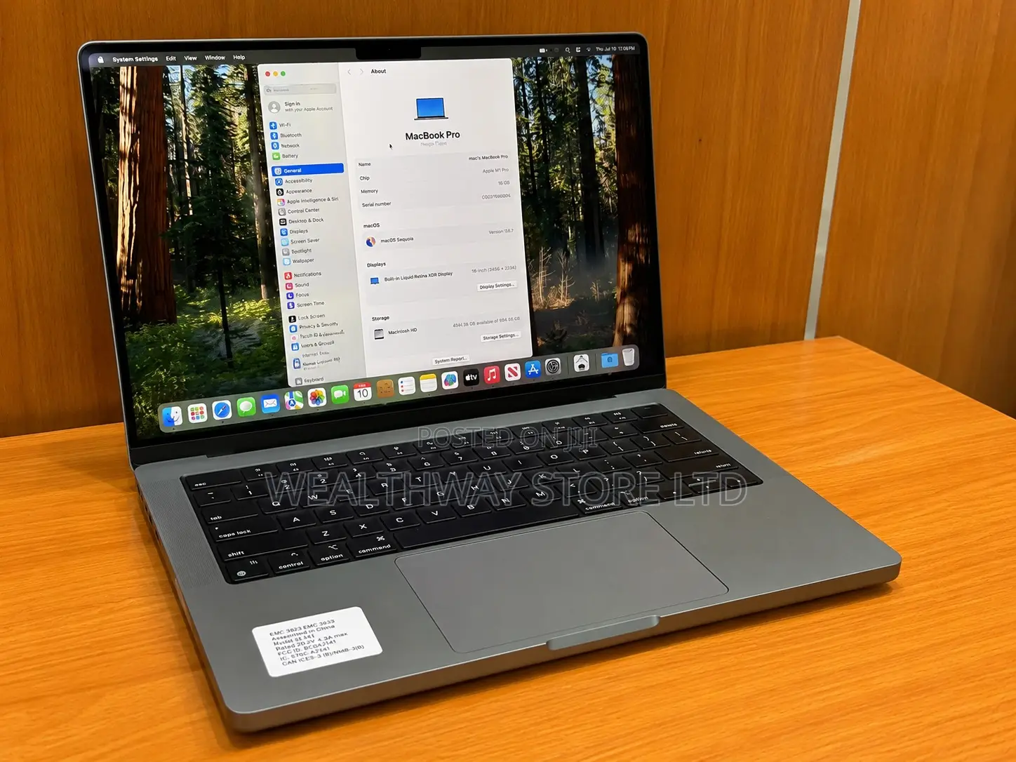 New Laptop Apple MacBook Pro 2023 M2 Pro 16GB Apple M2 SSD 512GB