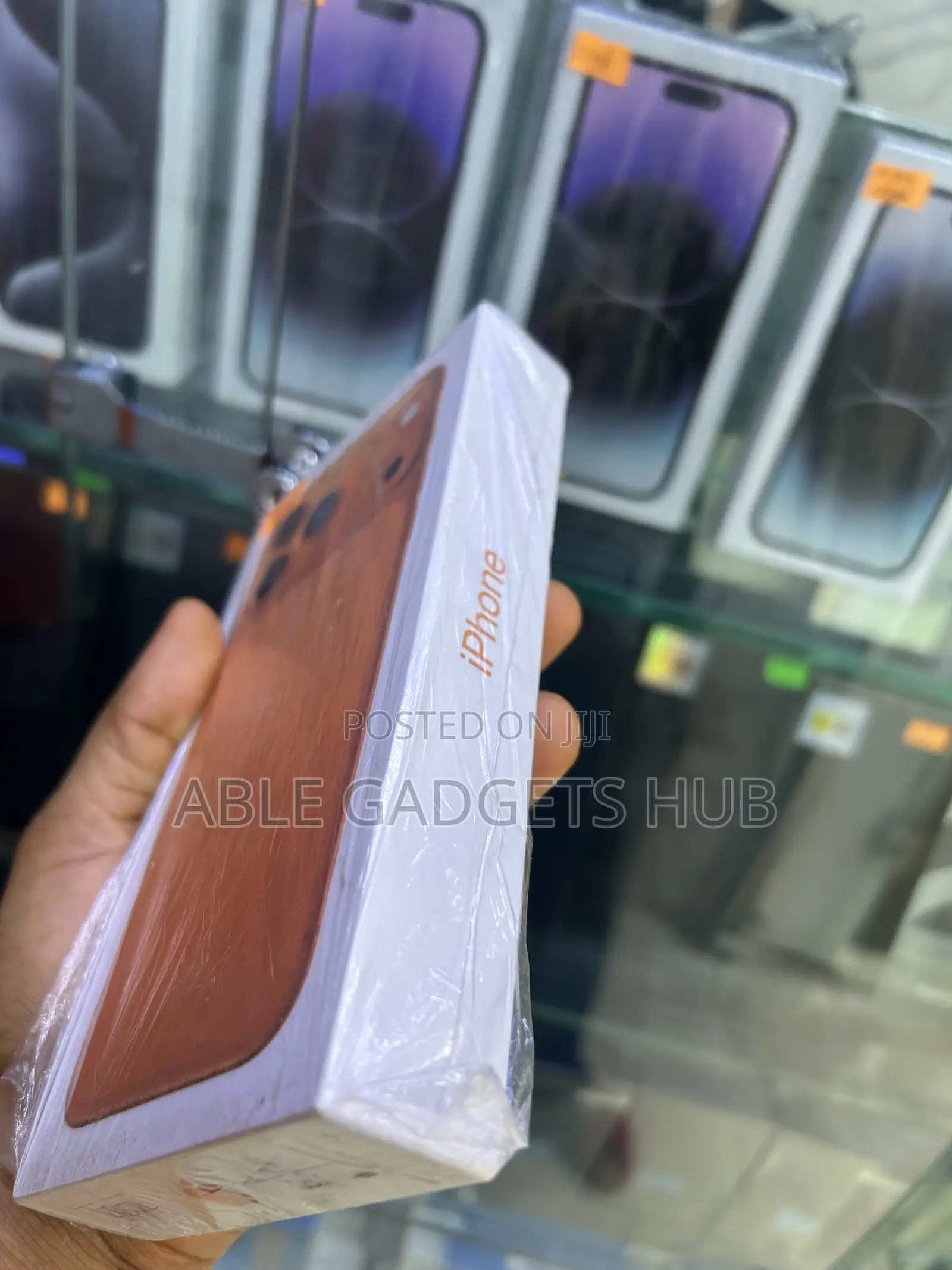 New Apple iPhone 17 Pro Max 256 GB Orange