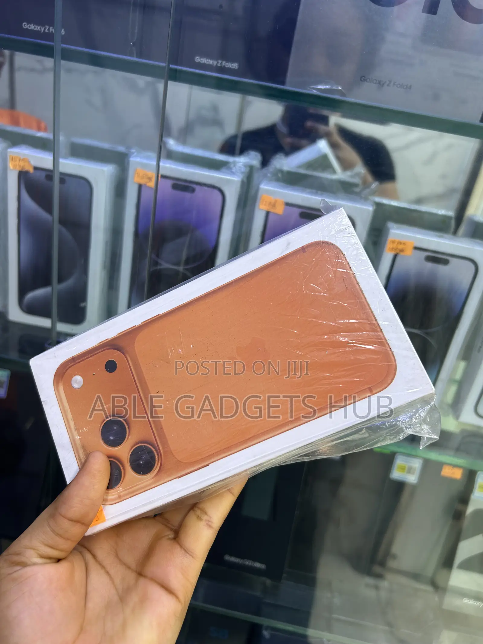 New Apple iPhone 17 Pro Max 256 GB Orange