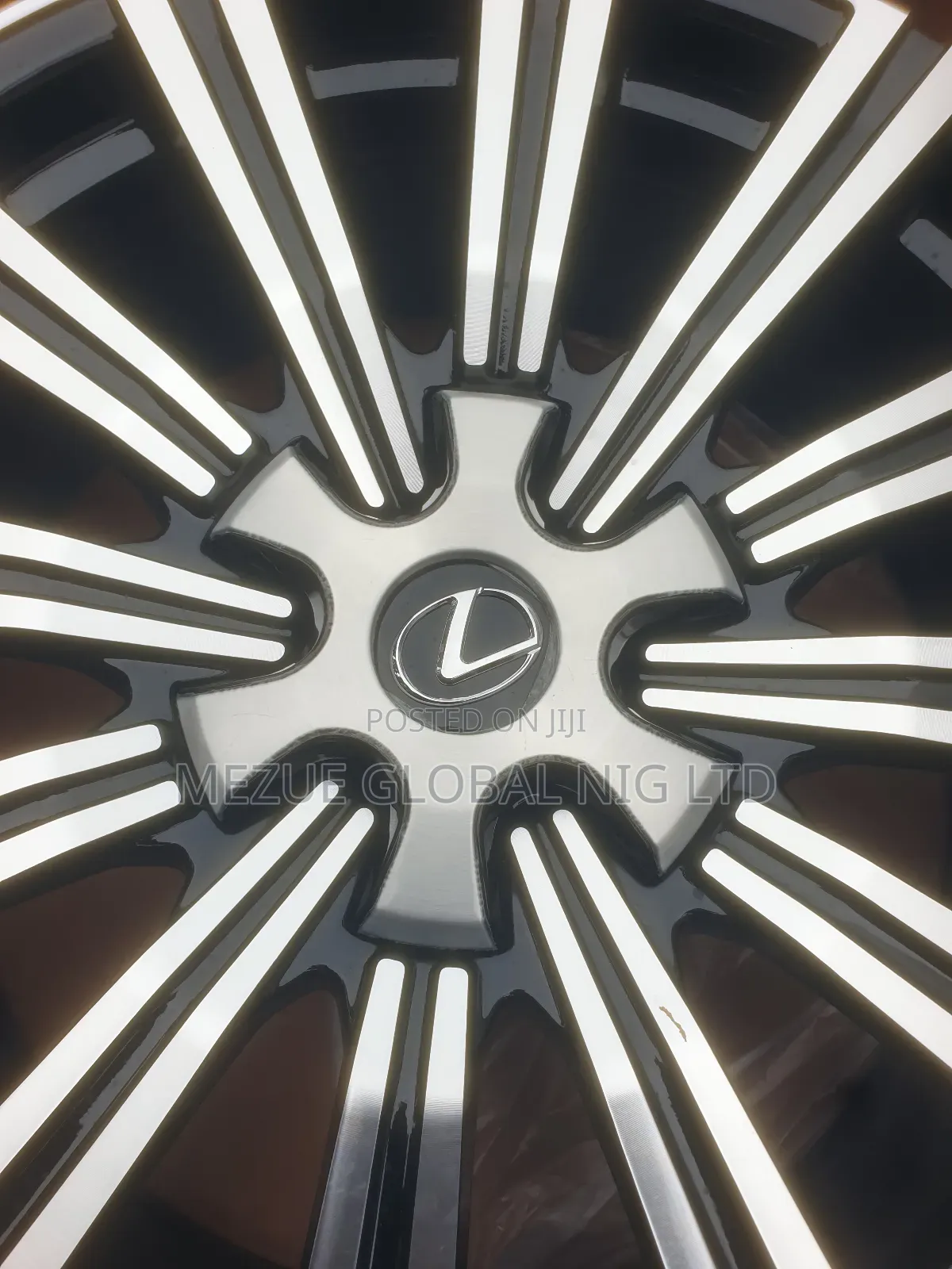 2o Inches 6 Holes Rim for Gx470 Etc 
