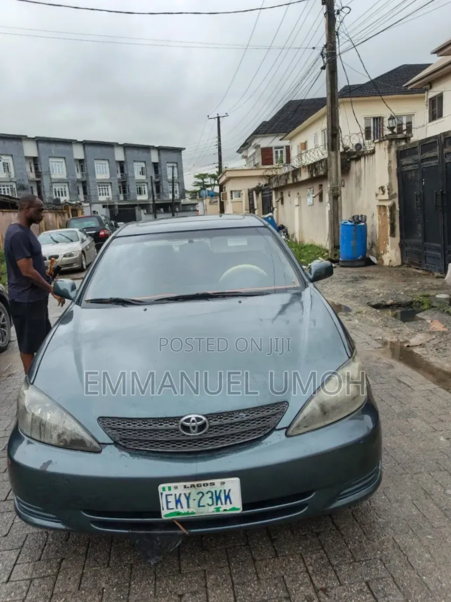 Toyota Camry 2004 Green