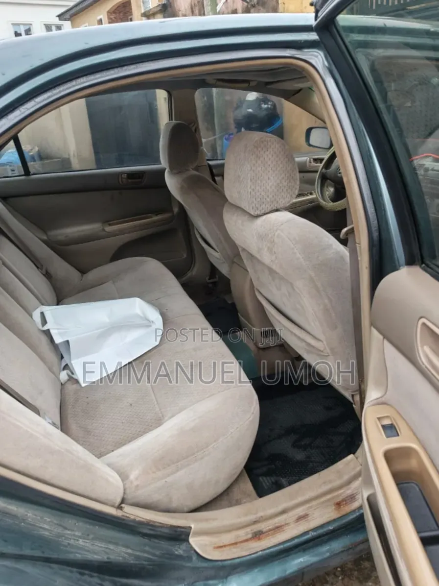 Toyota Camry 2004 Green