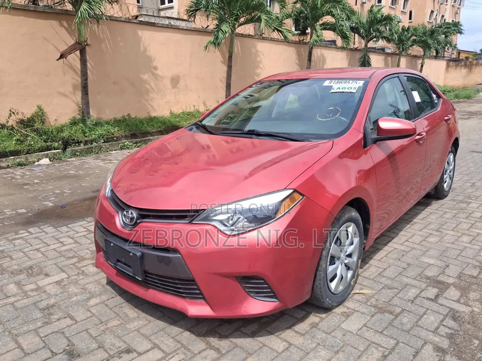 Toyota Corolla 2015 Red