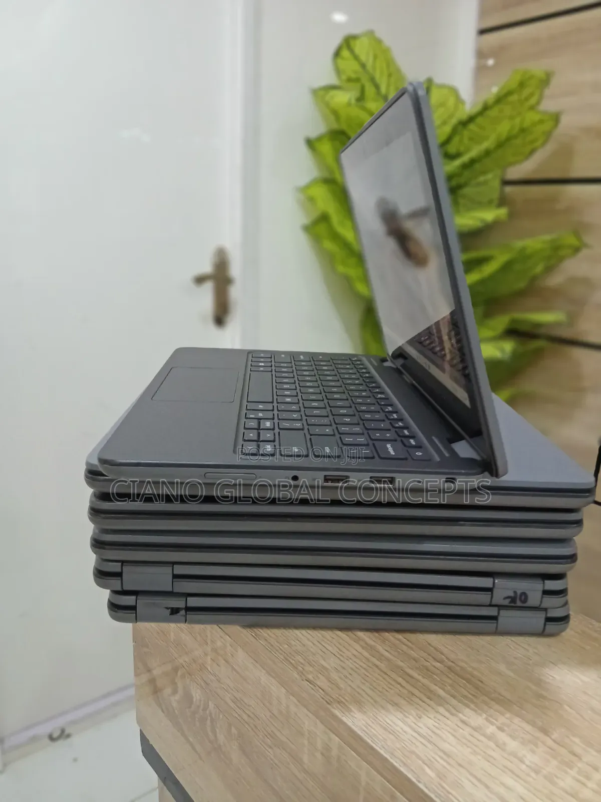 Laptop Dell Latitude 3120 8GB Intel Pentium SSD 256GB