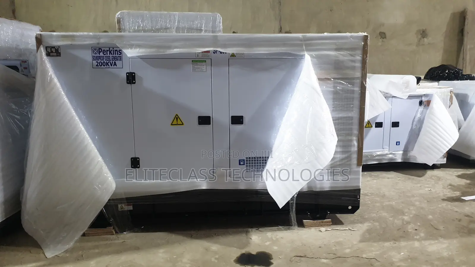 Enclosed Perkins Generator 200kva (Soundproof)