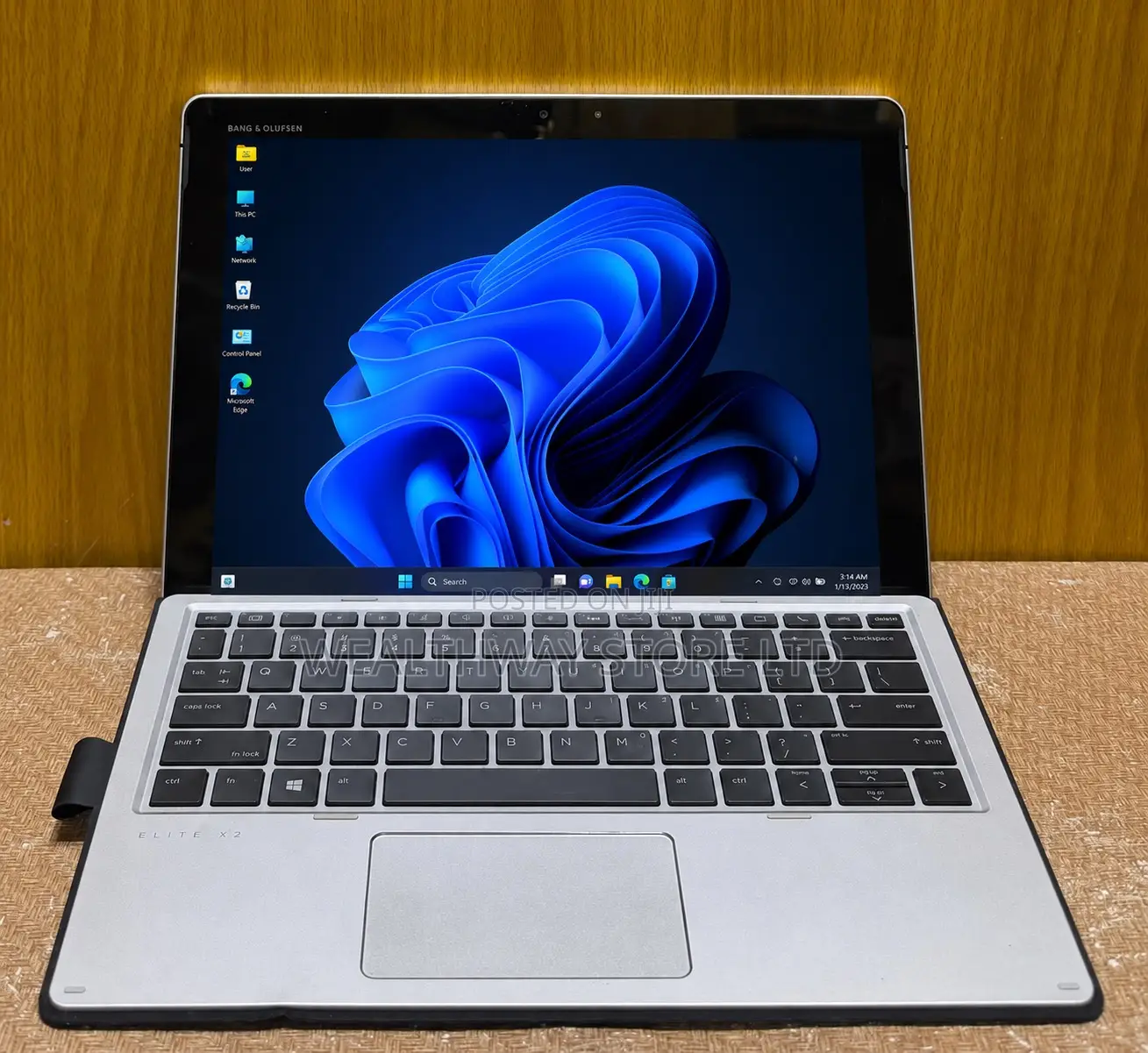New Laptop HP Elite X2 1012 G2 16GB Intel Core i7 SSD 256GB