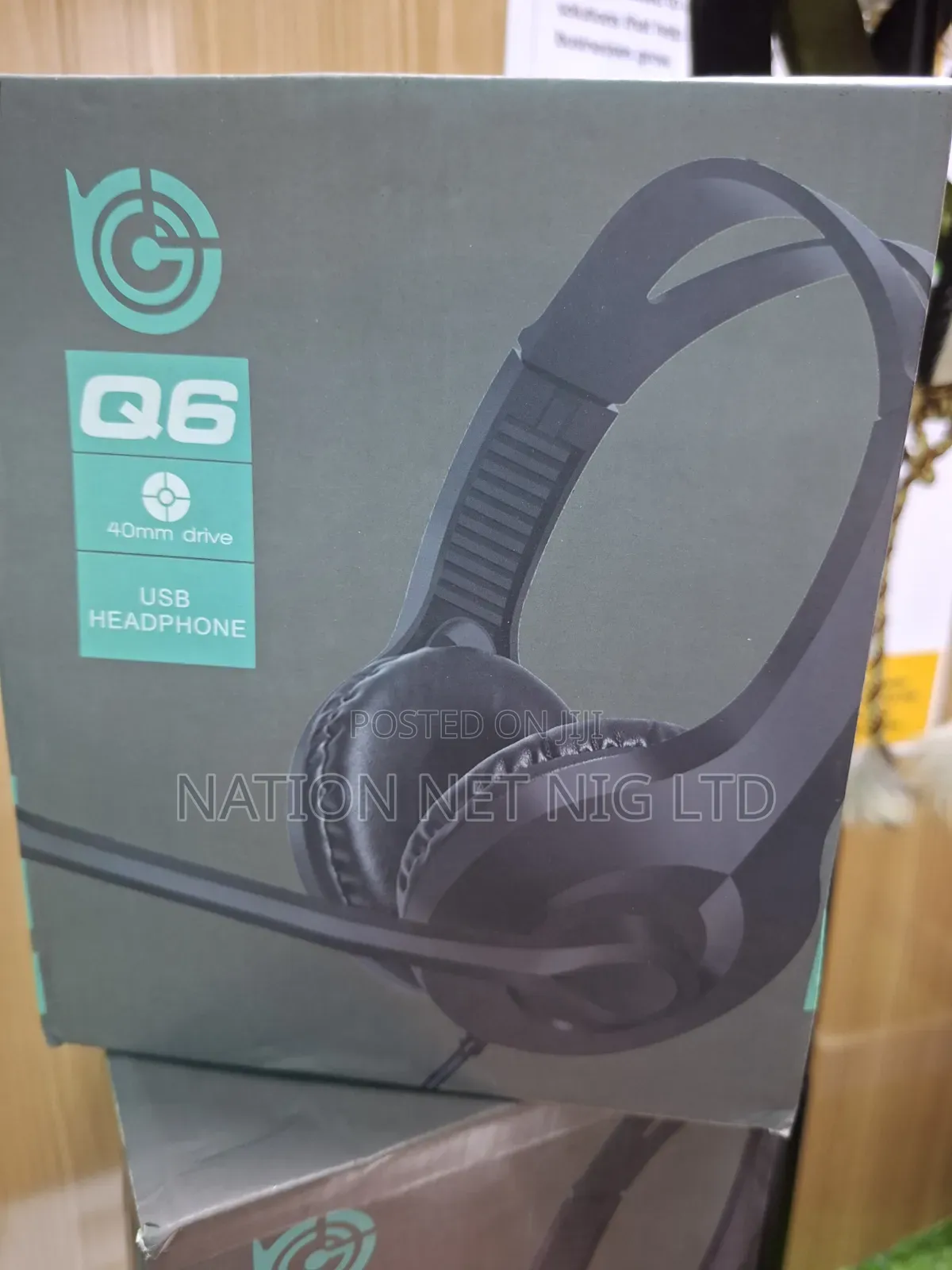 Q6 40mm Drive Usb Headphone